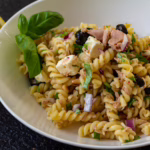 Pastasalade met tonijn